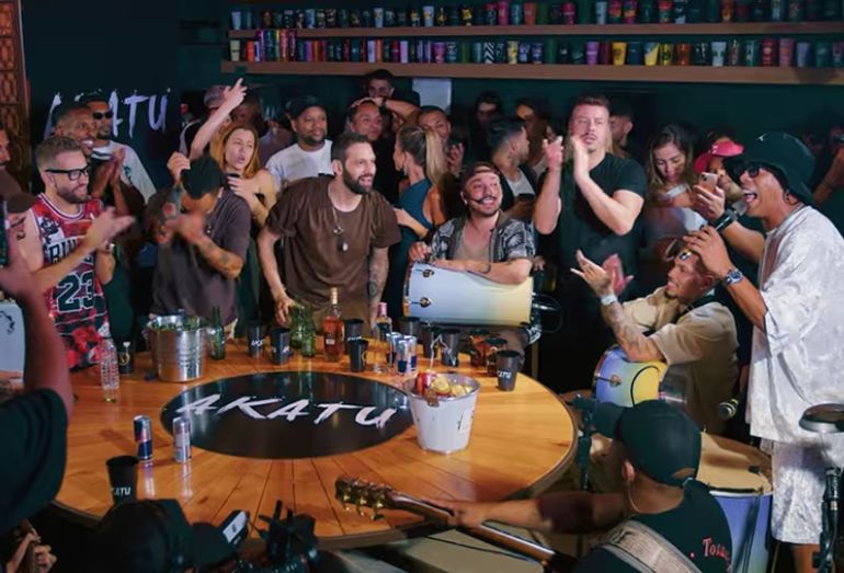 Ronaldinho Gaúcho e Grupo Akatu lançam 